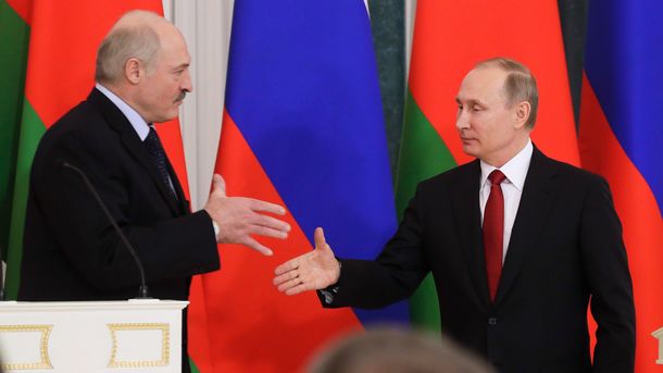 7 квітня 2017, 1:15 Переглядів:   Олександр Лукашенко і Володимир Путін, фото AFP